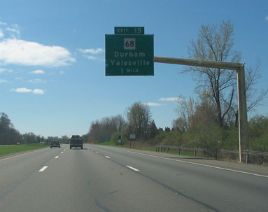 I-91 SB approaching CT 68 exit