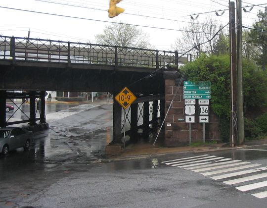 US 1 northbound at Route 136, Darien